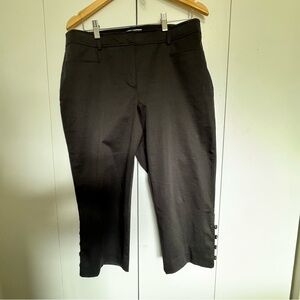 Melanie Lyne Black Capris button on the side